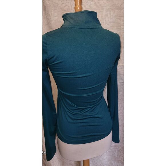 A8  PINK half zip activewear top - Picture 7 of 7